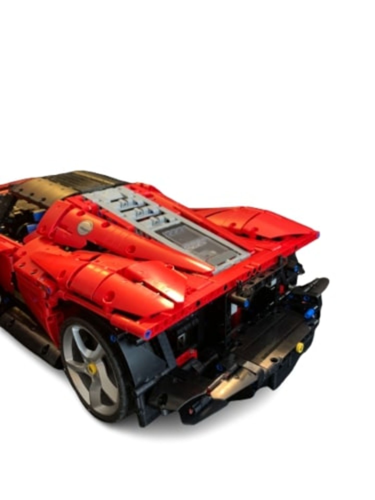 Lego Technic 42143, Ferrari Daytona SP3 - Bild 2 aus 5