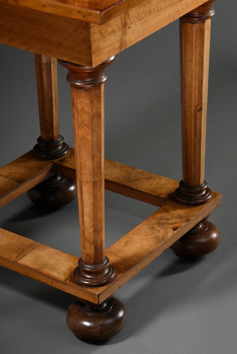 Square table with band inlays on the top and faceted legs with bar joints, hidden drawer in the fra - Image 4 of 5