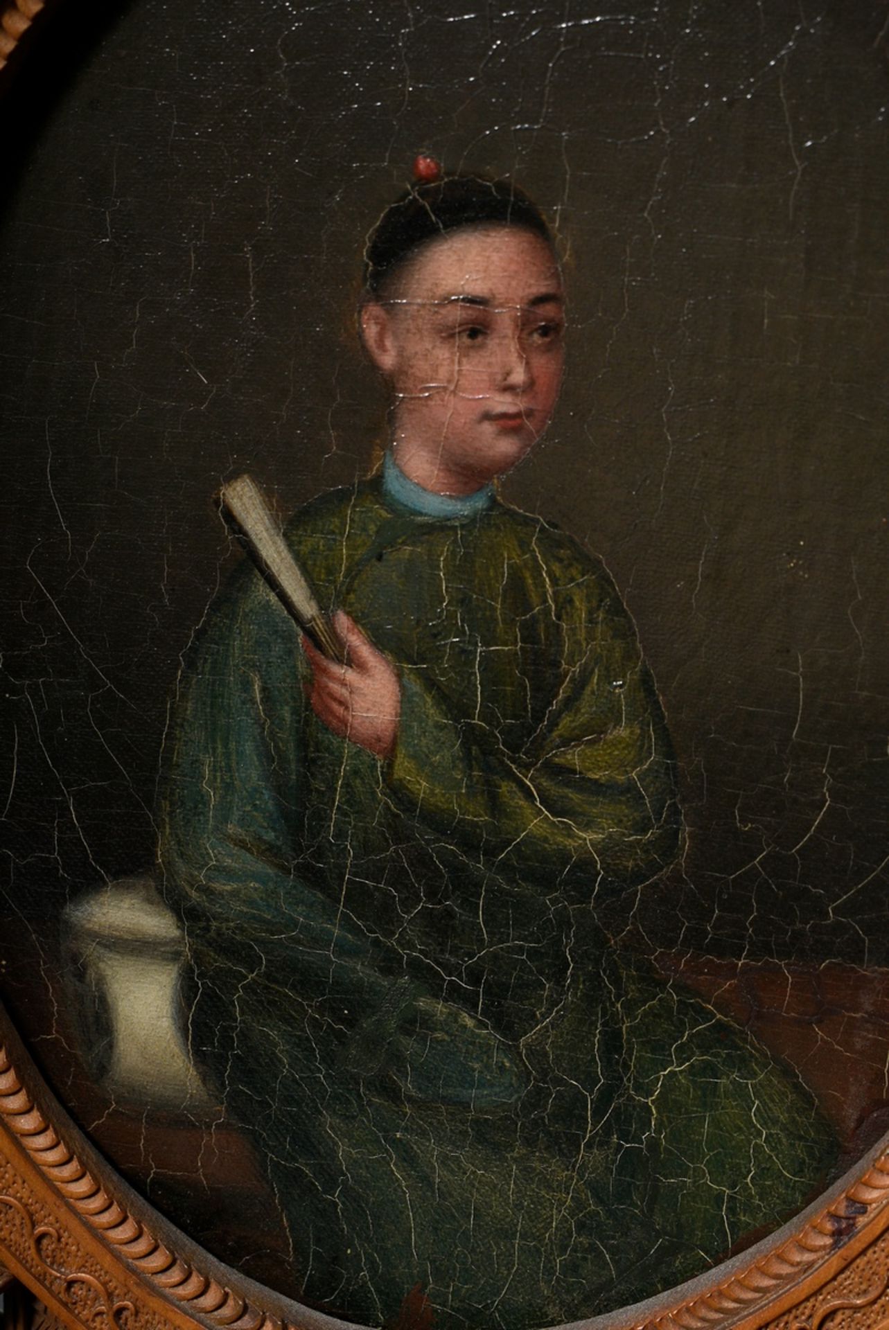 Unknown Chinese portraitist of the 19th century "Boy with Fan", oil/canvas on wood, in a fine openw - Image 2 of 7