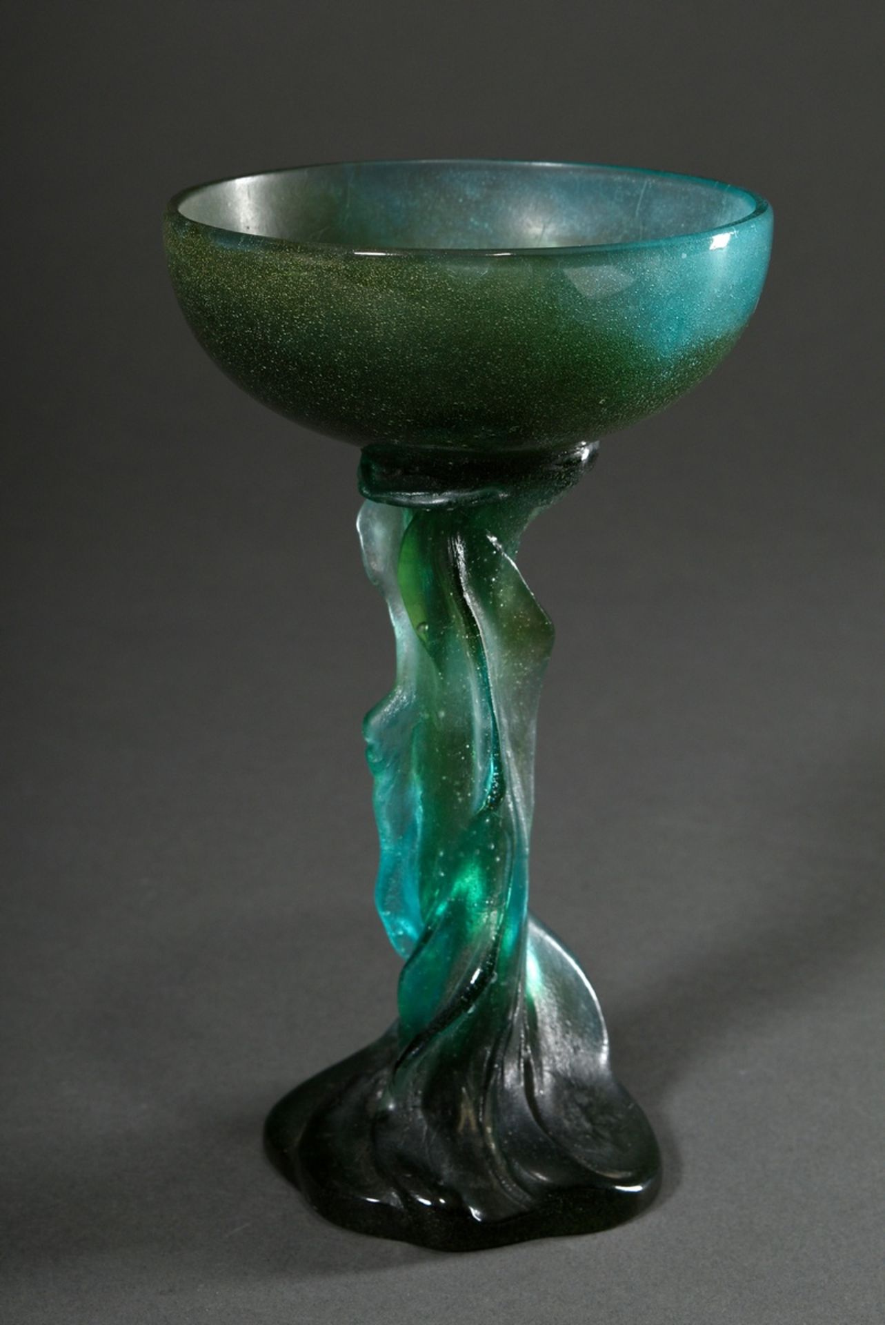 Green pâte de verre glass goblet bowl, bottom sign. "Daum France", 20th century, h. 18cm, min. rubb - Image 2 of 6