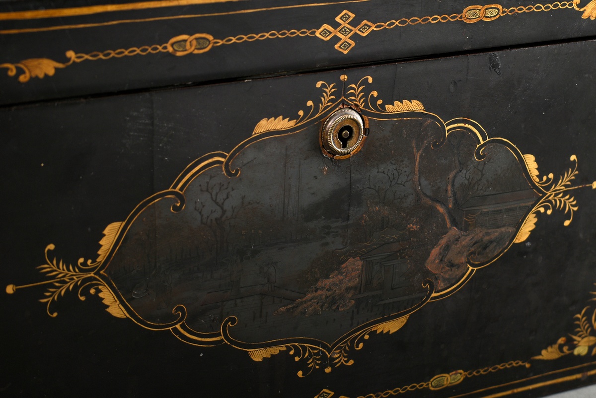 Large Cantonese lacquer tea chest "Landscape Scenes in Reserves", inside 2 pewter containers with c - Image 3 of 6