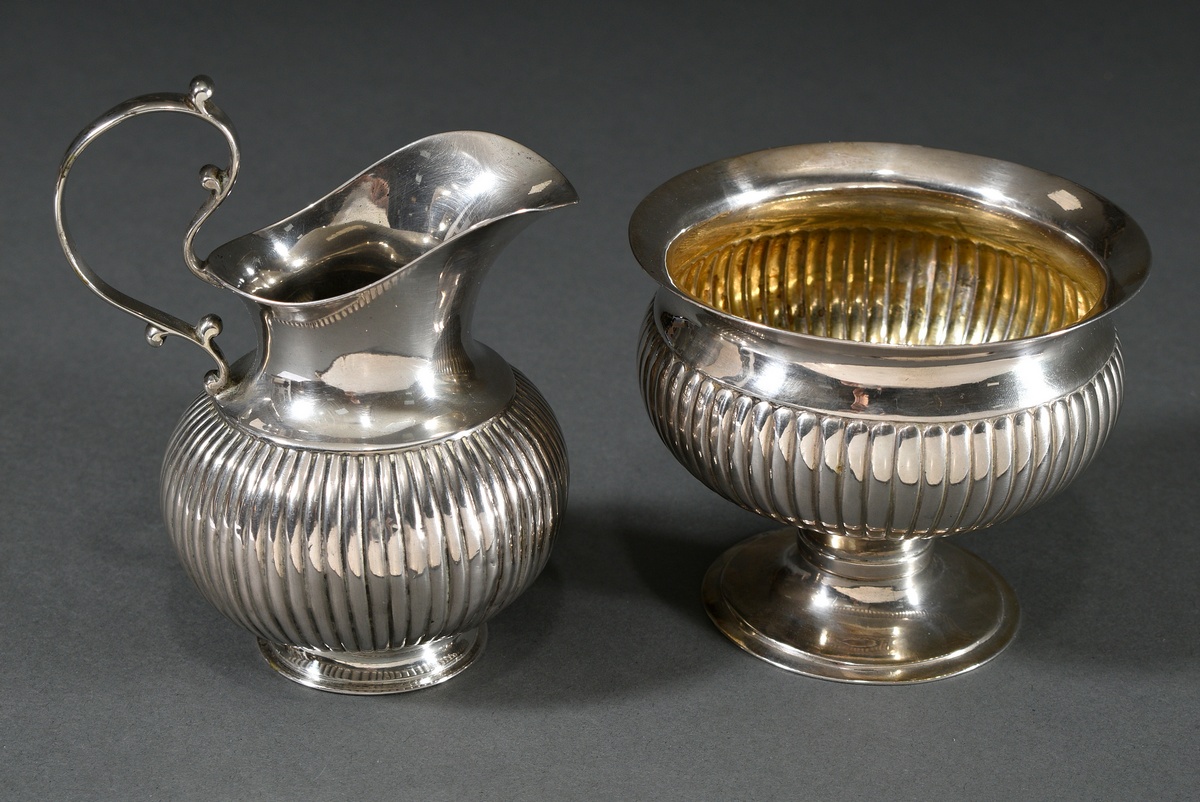 2 Various pieces: cream jug and sugar pot with grooved body, uninterpreted hallmark "'Two Swords",  - Image 2 of 5
