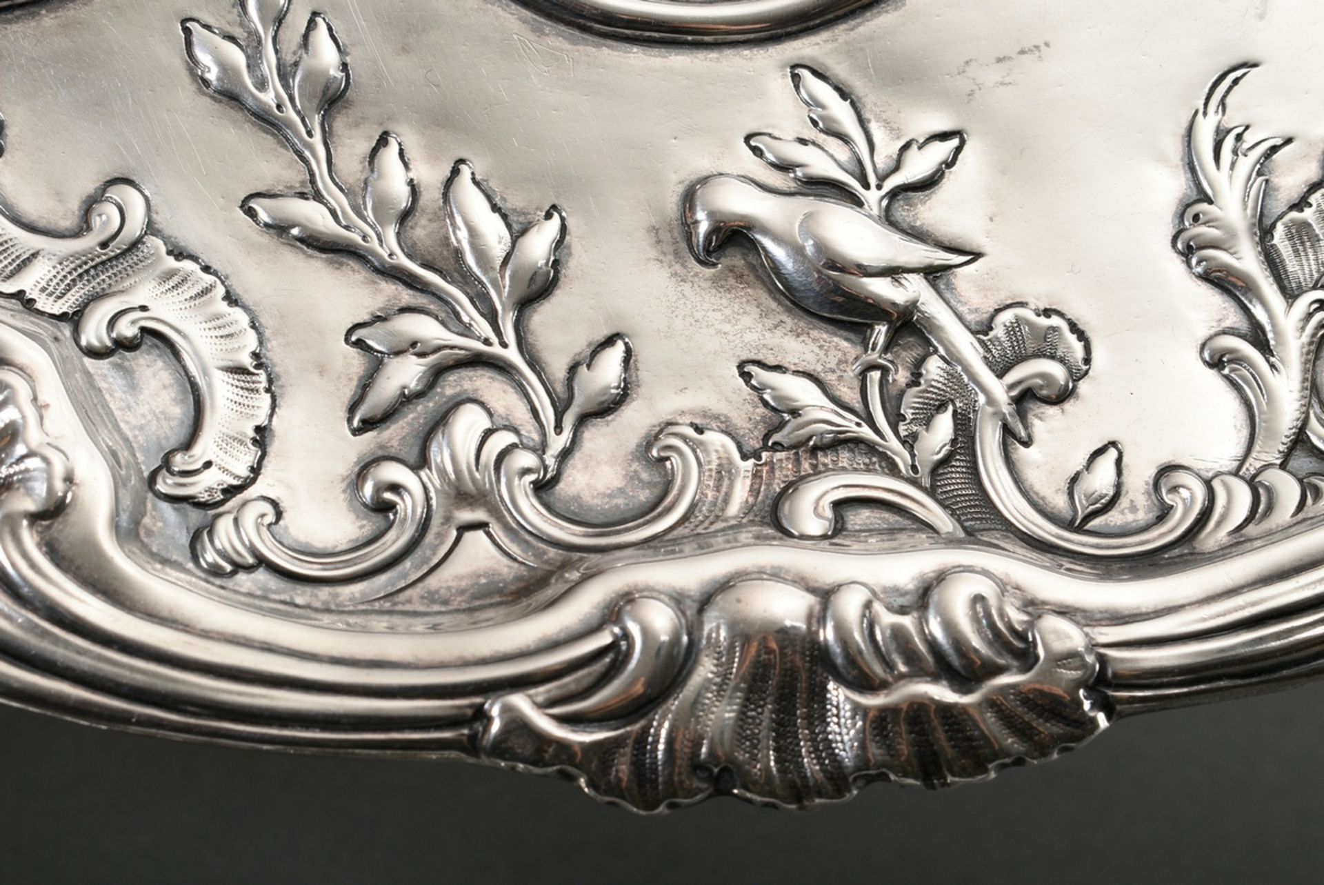 Important baroque writing instrument with richly chased decoration "birds between rocailles and ten - Image 5 of 7