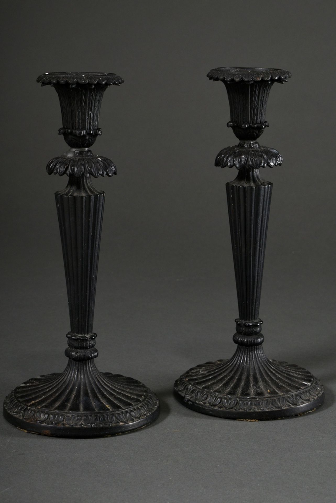 Pair of small Berlin iron candlesticks with fluted shaft and palmette decoration, black lacquered,  - Image 2 of 3