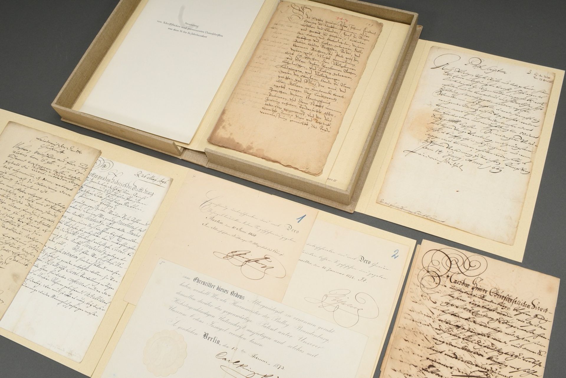Sammlung von 40 preußischen Schriftstücken und prominenten Unterschriften aus dem 16.-20.Jh., u.a.: - Bild 2 aus 10