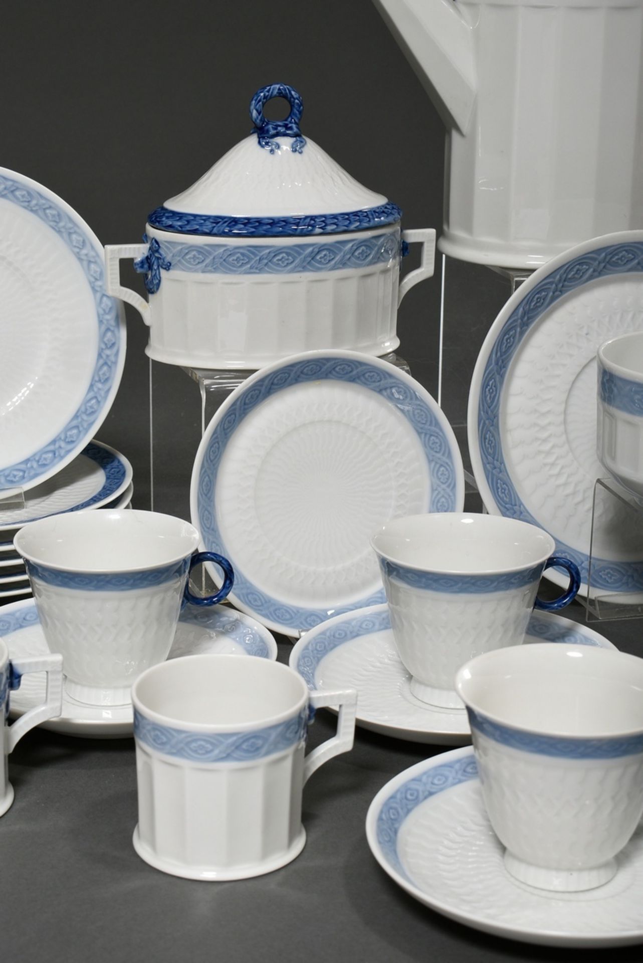 30 piece Royal Copenhagen coffee service "Blue Fan", 20th century, consisting of: 1 coffee pot (h.  - Image 4 of 5