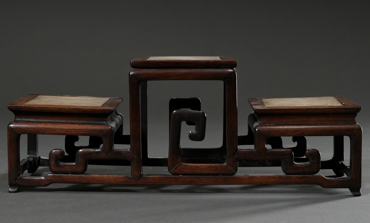 Rosewood Hongmu step presentoir with stone panels, China Qing dynasty, 17.5x46.5x14.3cm, small defe - Image 2 of 4
