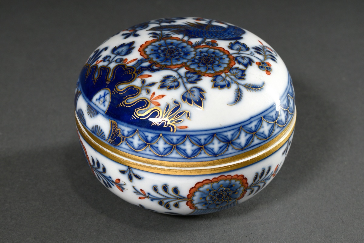 Round Meissen lidded box with blue painting "Bird on flowering branch", heightened with gold and ir