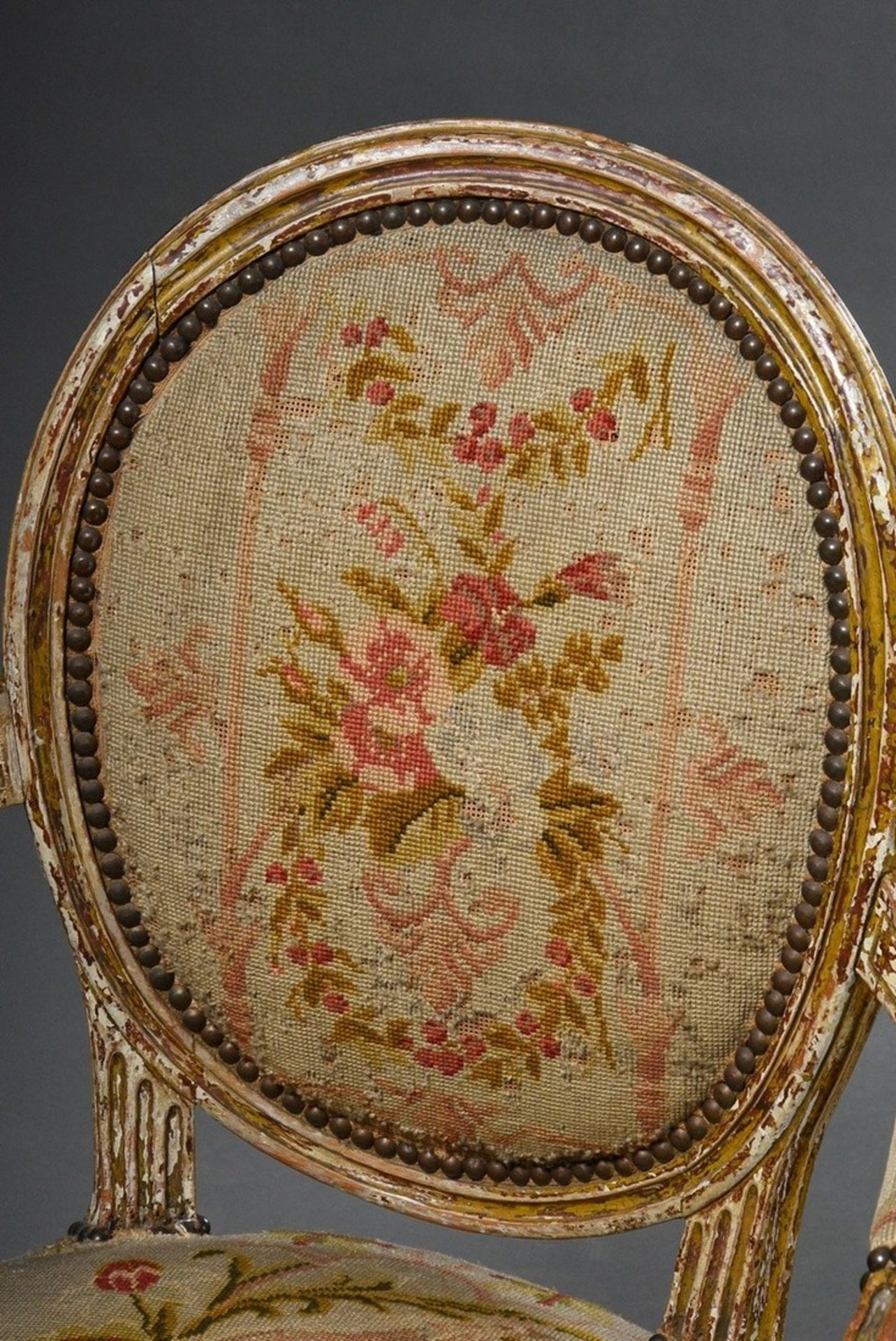 Louis XVI armchair with medallion back and fluted legs and floral embroidery cover, wood with remna - Image 4 of 6