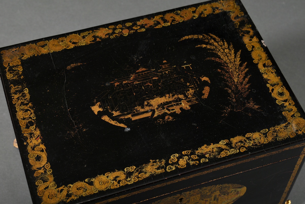 Lacquer tea chest with mythical creature feet, reserves in gold lacquer "animated courtly scenes",  - Image 5 of 9