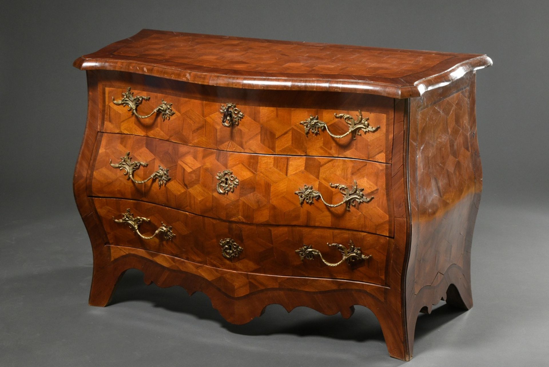 Rare pair of Franconian baroque chests of drawers with cambered corpus and optical cube marquetry a - Image 2 of 15