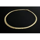 Satiniertes Gelbgold 585 Collier mit gebürsteter Oberfläche, 29,5g, L. 45,3cm