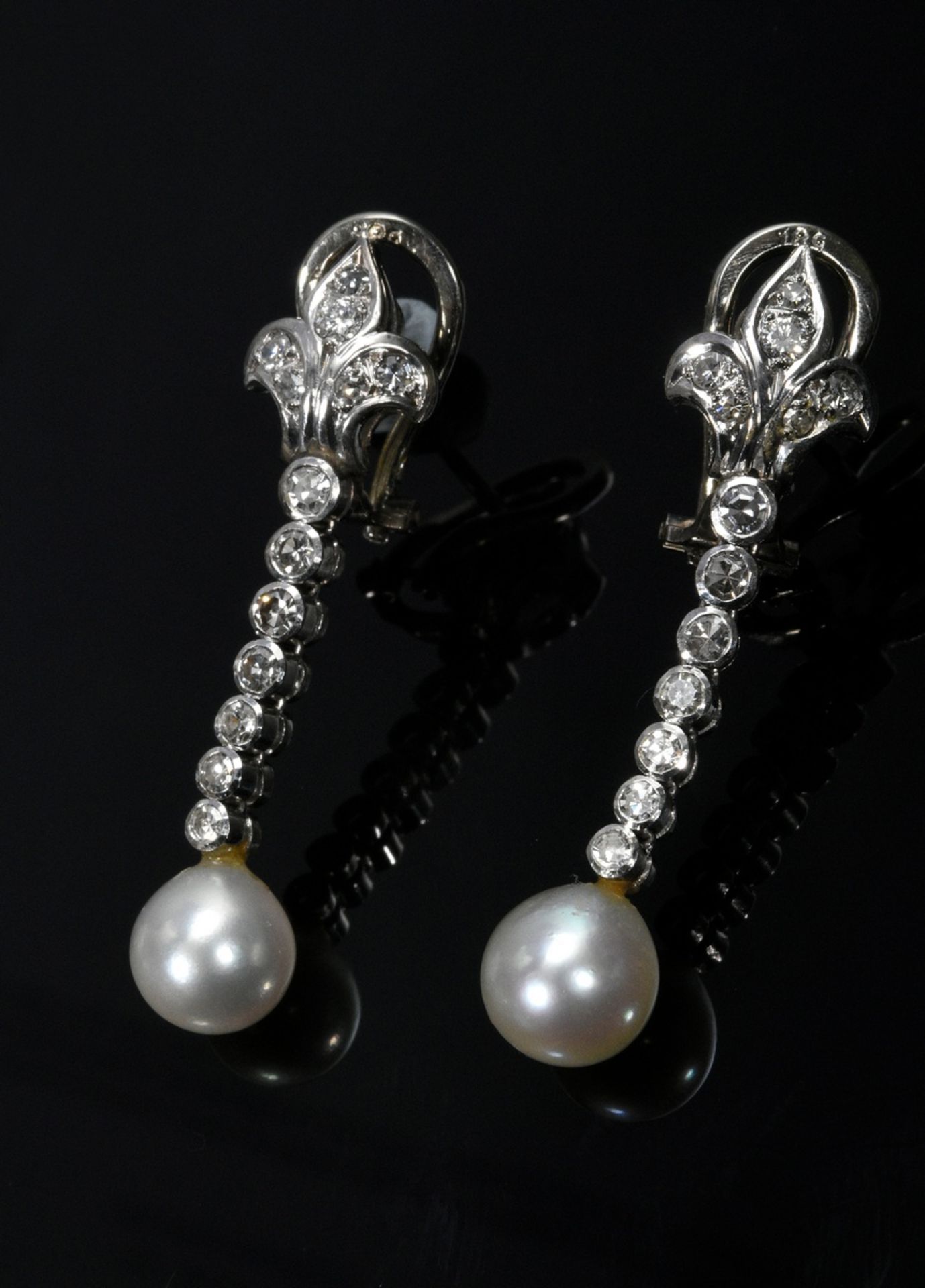 Paar Weißgold 585 Ohrhänger mit Achtkantdiamanten und Brillanten (zus. ca. 0.50ct/VSI/W) sowie Zuch - Bild 2 aus 3