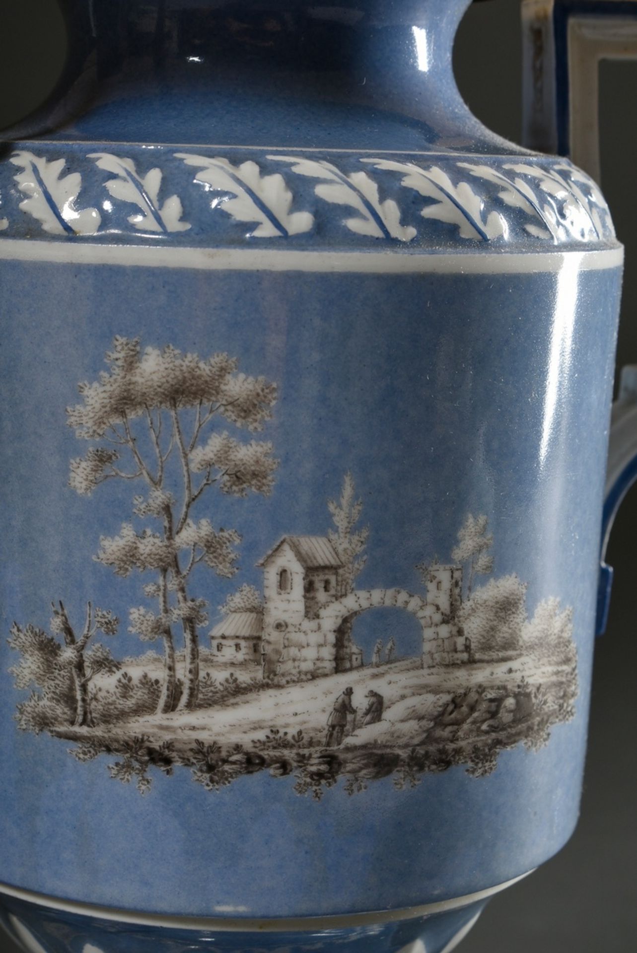 Paar klassizistische Porzellan Vasen mit lupenfeiner Grisaille Malerei "Landschaftsveduten" auf hel - Bild 6 aus 9