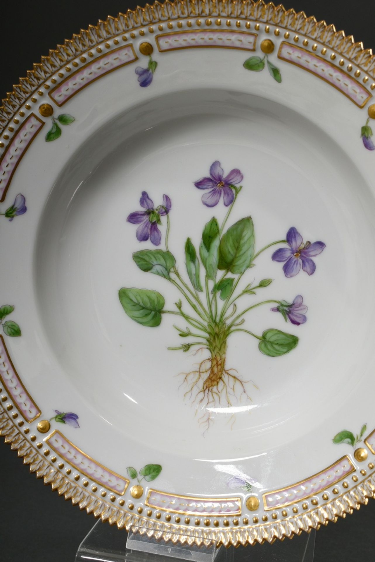 7 Royal Copenhagen "Flora Danica" plate with polychrome painting in the mirror and gold decorated s - Image 17 of 17