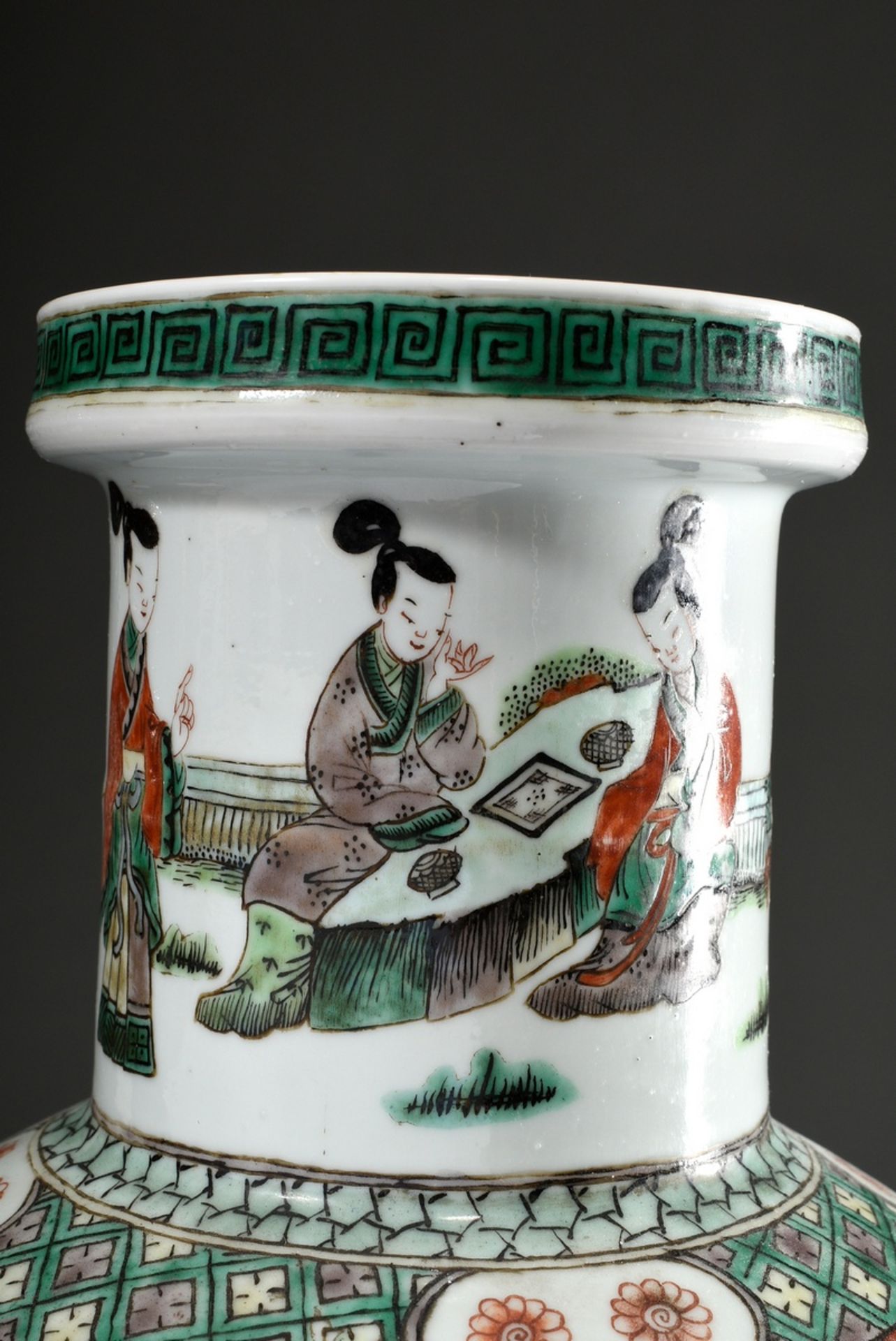 Large Rolleau vase with Kangxi style Famille Verte painting "Rural garden scene with high-ranking p - Image 4 of 6