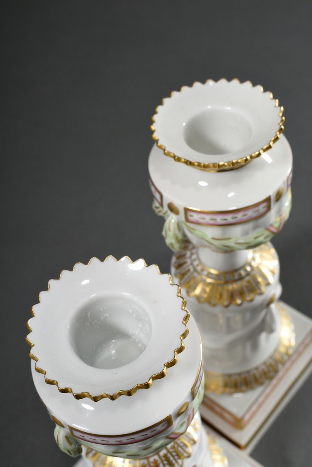 Pair of Royal Copenhagen "Flora Danica" candlesticks in Louis XVI style with sculptural festoon han - Image 2 of 3