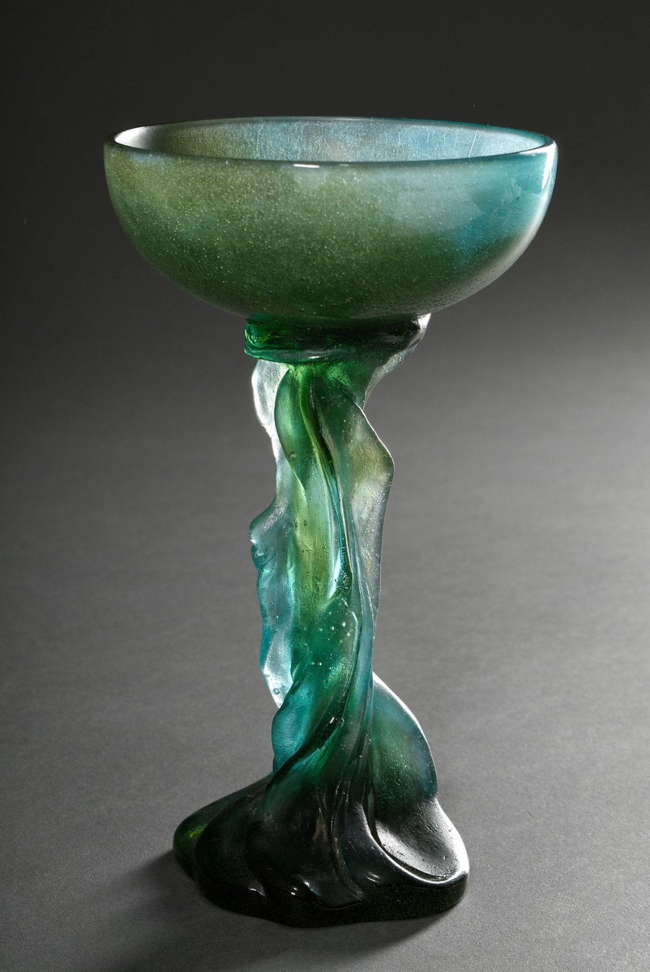 Green pâte de verre glass goblet bowl, bottom sign. "Daum France", 20th century, h. 18cm, min. rubb