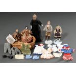 5 Diverse Puppenstuben Püppchen in alter Original Kleidung, Ende 19.Jh, H. 6-15cm, dazu Korb mit di