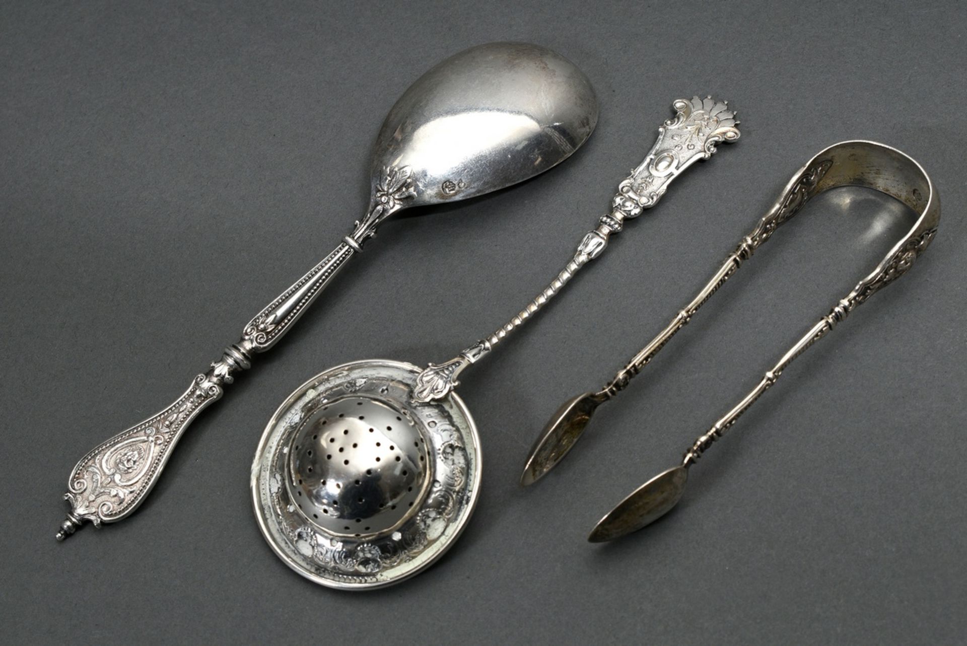 3 pieces Historism cake servers with rich relief decoration and mascaron ornamentation, German end  - Image 3 of 5