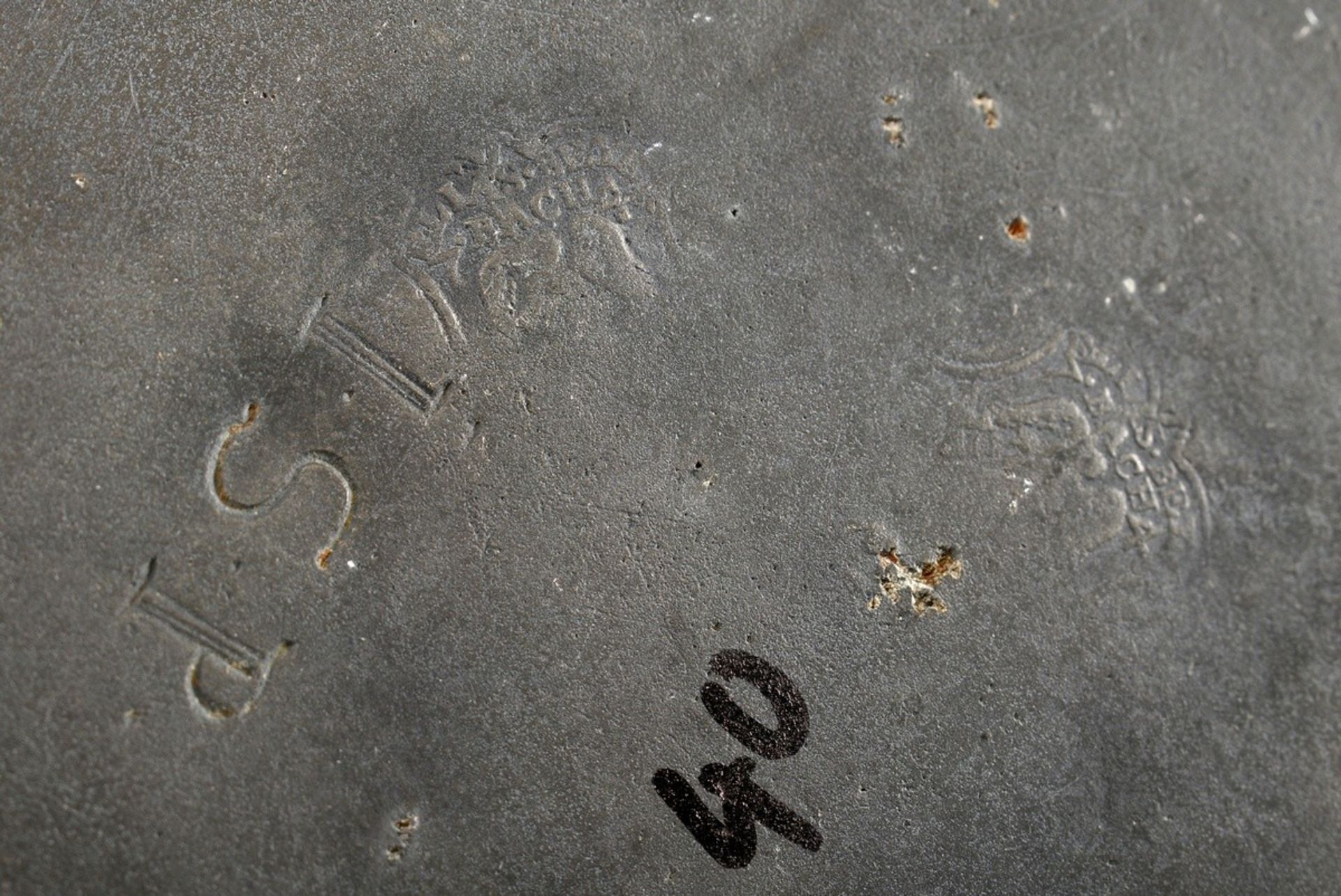 3 Various pieces of pewter: large North German wide rim plate with profiled rim, uninterpreted rose - Image 8 of 9