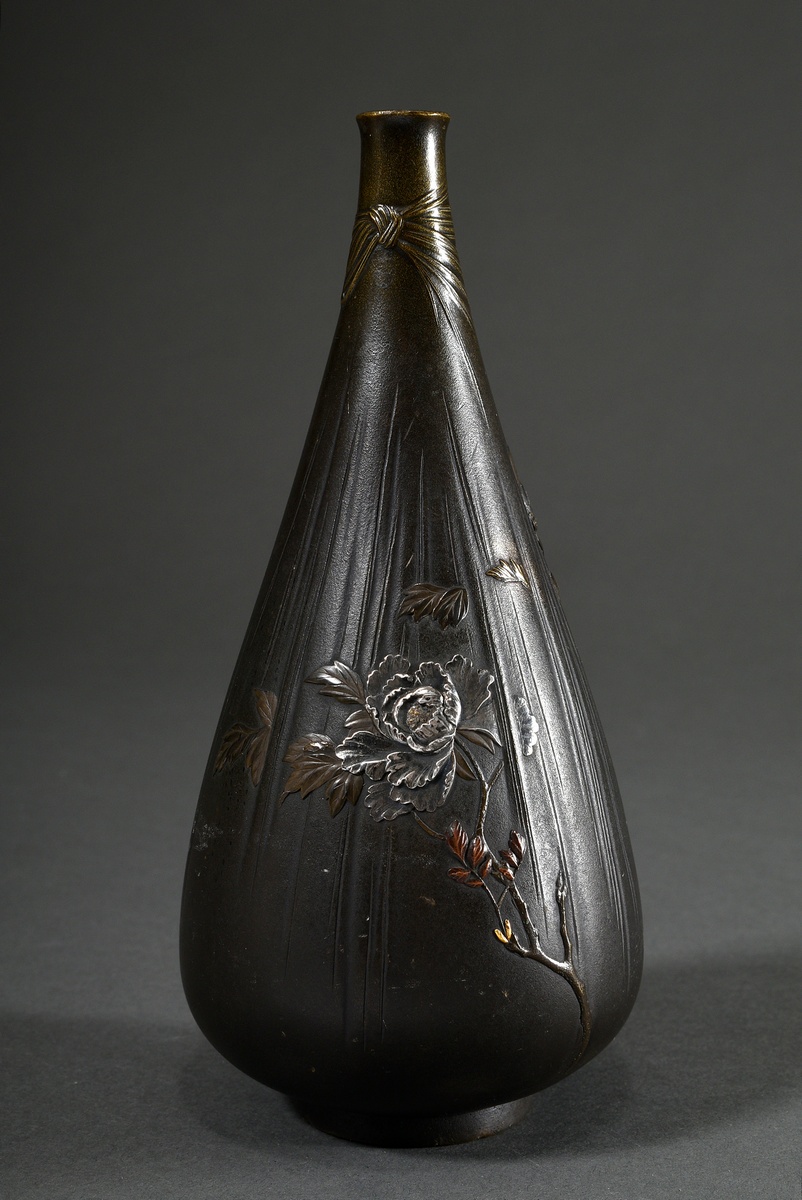 Bronze vase with "peonies decor" in gold, silver, copper and shakudo inlays, Japan Meiji period, bo