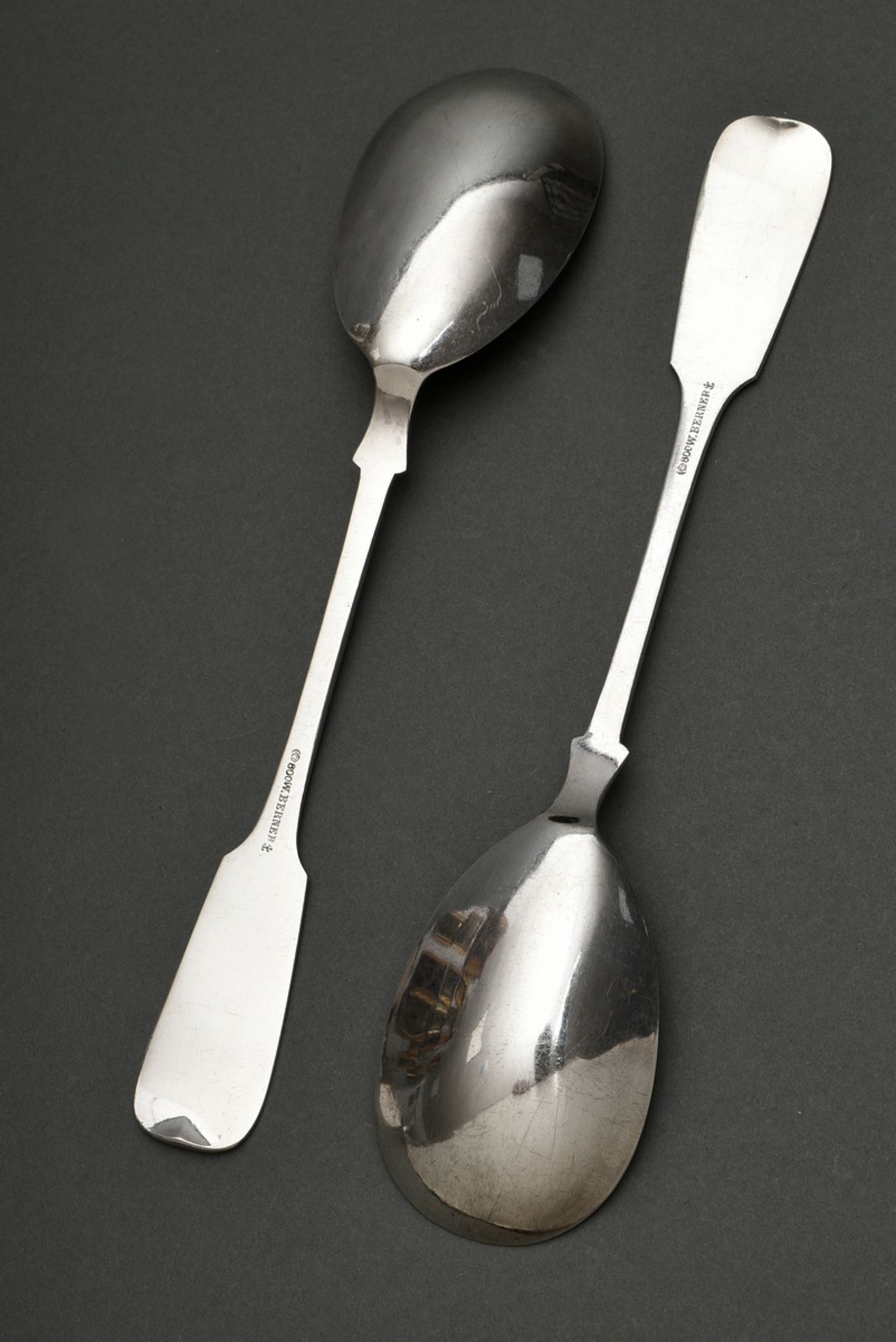 Pair of serving spoons "spade pattern " with gilded scoop, uninterpreted maker's mark, jeweller's m - Image 2 of 3