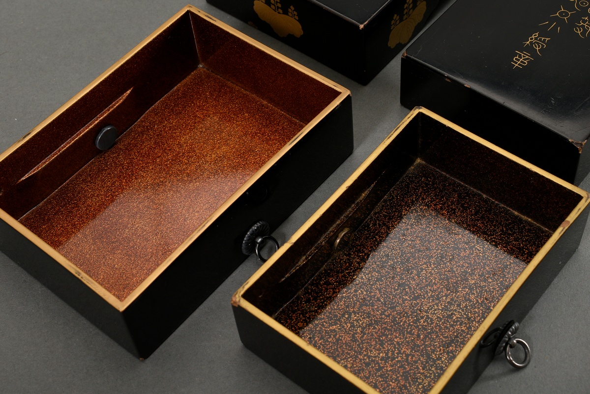 2 Lacquer boxes with Kiri Mon in gold lacquer, inside and bottom with Nashiji, Japan Meiji period,  - Image 3 of 6