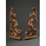 Paar antike Schnitzereien "Harpyien", vormals Bestandteil eines Möbels, Eiche, 32x15x4cm, etw. defe