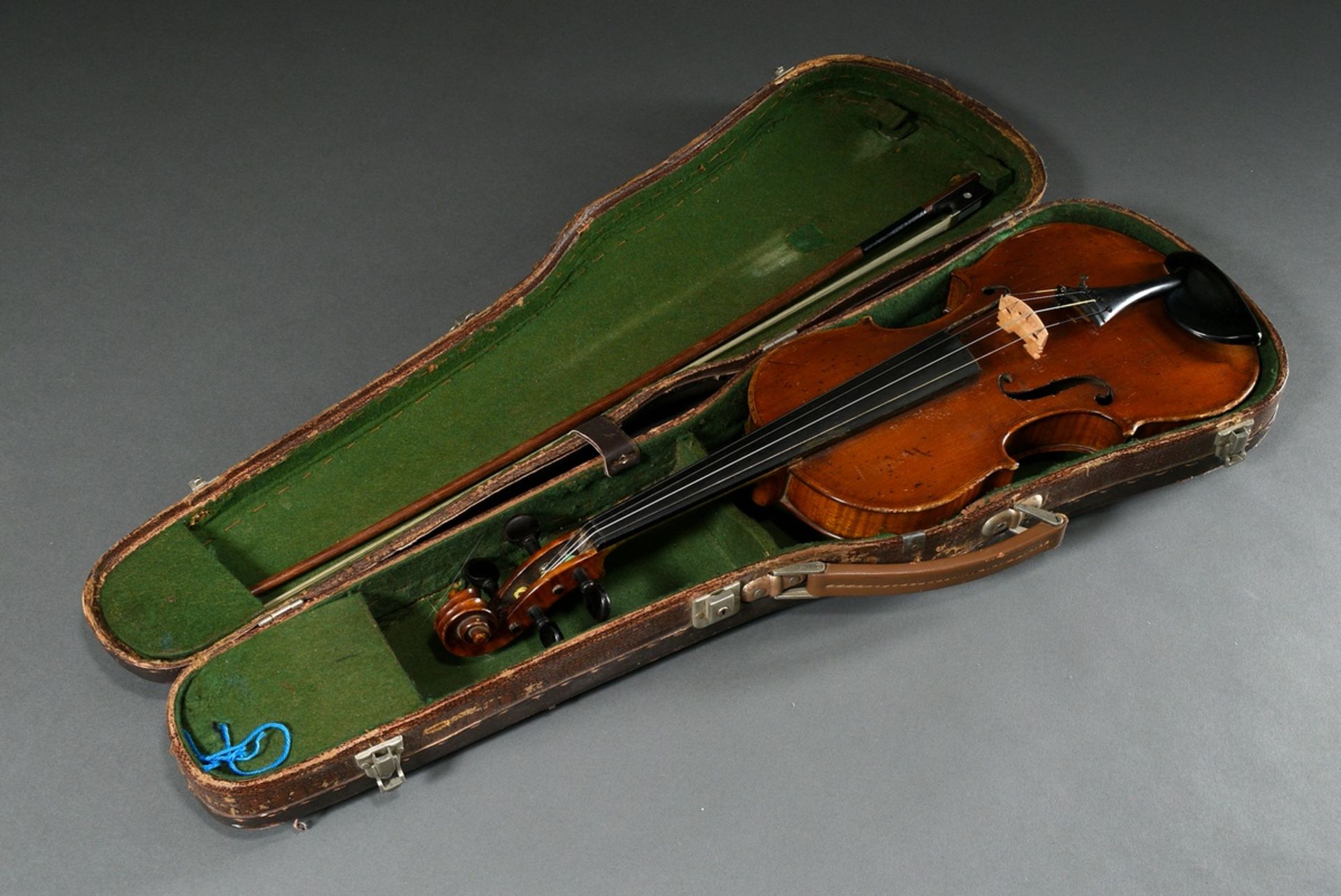 German manufacture violin, facsimile label inside "Josef Klotz in Mittenwalde anno 1795", Saxony 1s - Image 10 of 13