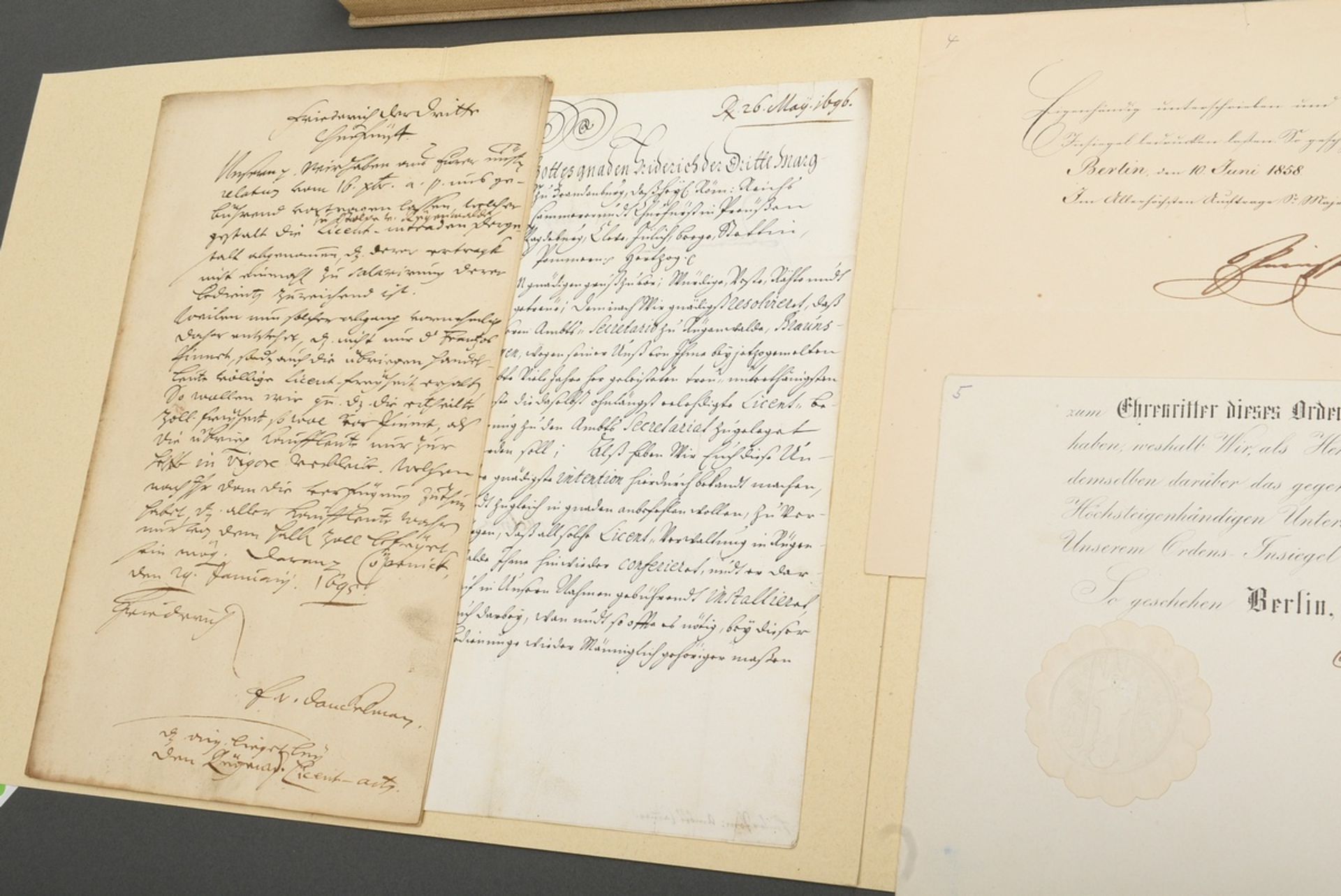 Sammlung von 40 preußischen Schriftstücken und prominenten Unterschriften aus dem 16.-20.Jh., u.a.: - Bild 3 aus 10