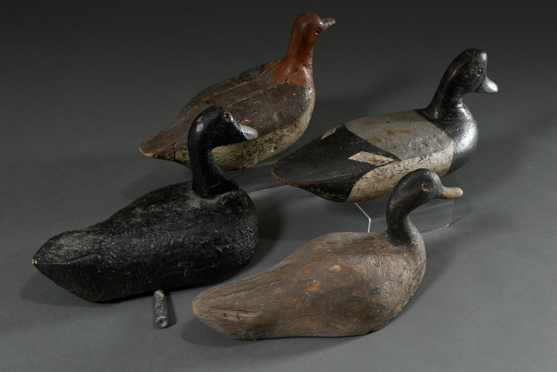 4 Various old decoy ducks, painted wood, 19th c., l. 31-35cm, traces of age - Image 4 of 11