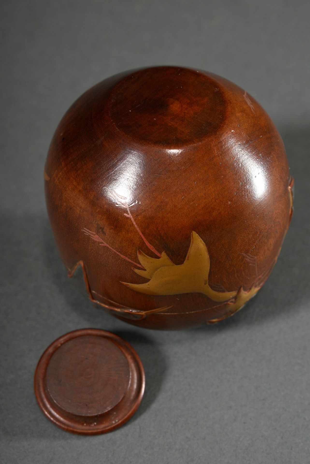 Japanese boxwood "Natsume" tea caddy with lacquer and mother-of-pearl inlays "7 Cranes", Meiji/Show - Image 6 of 6