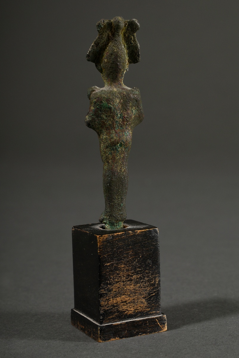 Egyptian amulet "Osiris" from mummy wrapping, bronze with verdigris patina, 600-400 B.C.,  h. 7,2cm - Image 3 of 4