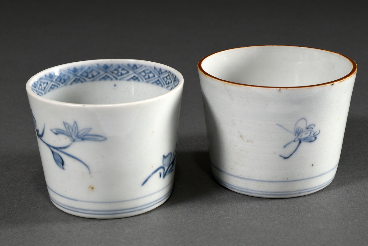 2 Various Soba Choko Porcelain Vessels with Blue Painting "Flowers, Insects and Herons", Japan late - Image 2 of 3