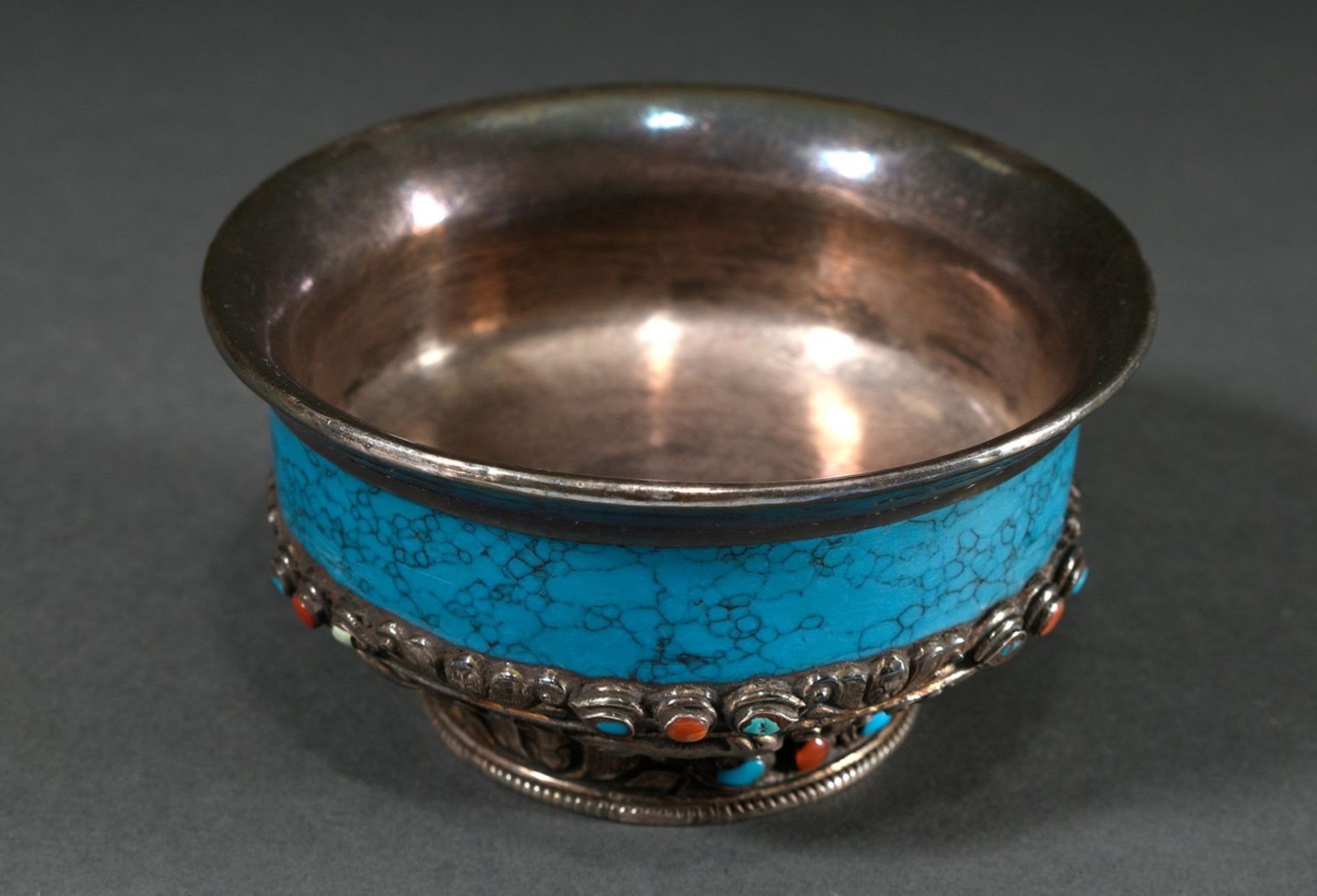 Butter tea bowl "Jha Phor", turquoise with silver mountings in relief "tendrils, blossoms, depictio