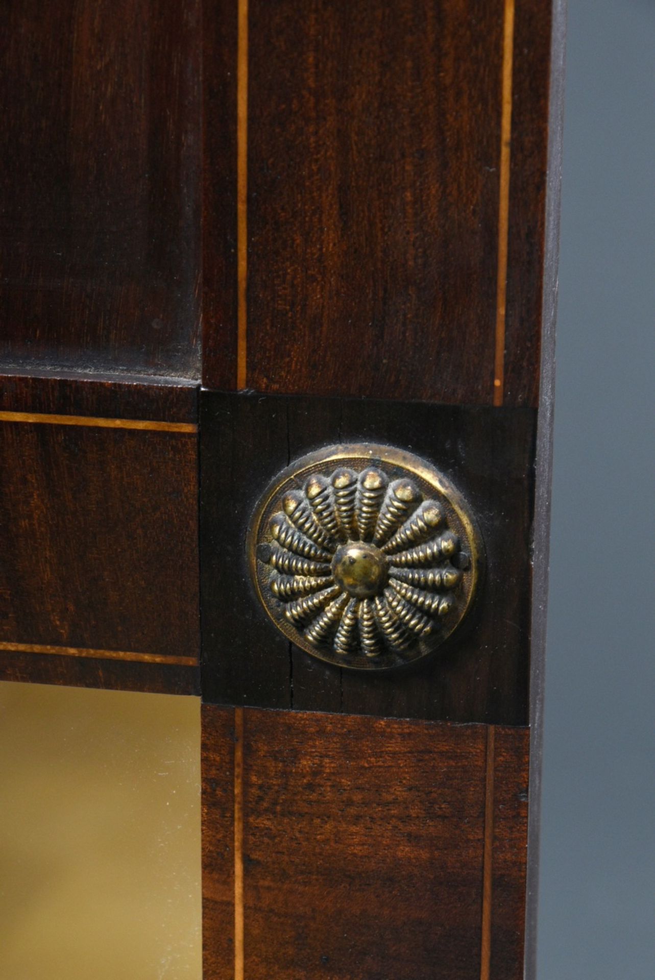Biedermeier console mirror with floral brass rosettes and fittings on a mahogany frame with ebonise - Image 4 of 8