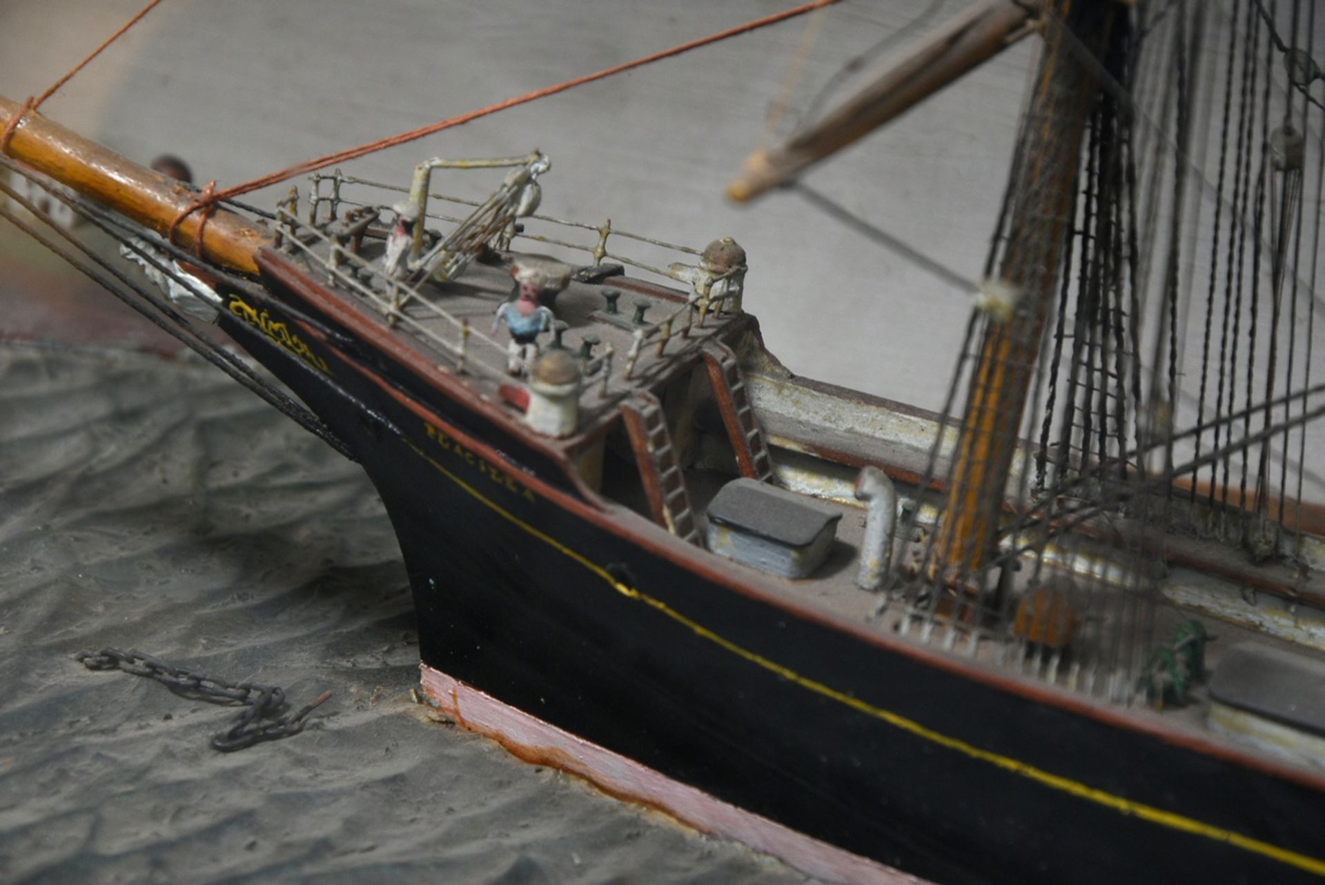 Diorama with full model of a ship "Four-masted barque 'Placilla' later 'Optima'" with dinghies in f - Image 7 of 8