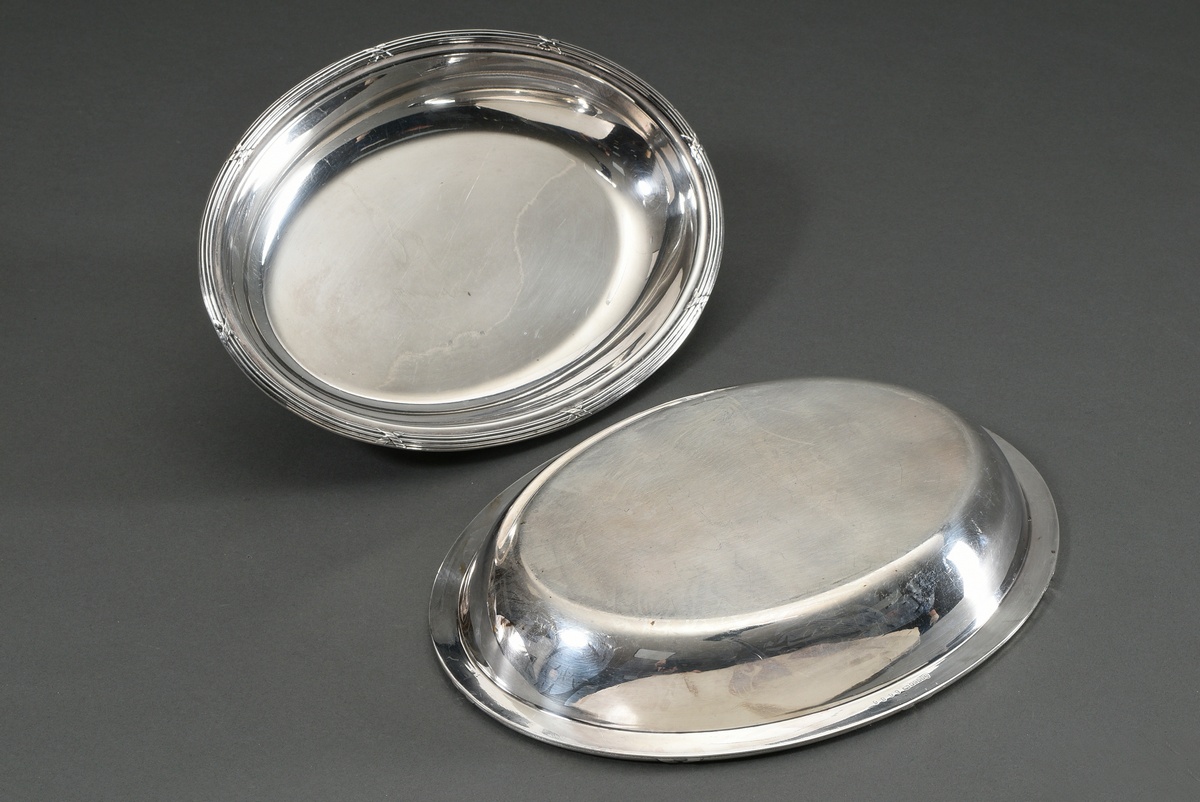 Silver plated English entrée dish in oval form with cross rim decoration, James Dixon & Sons/ Sheff - Image 4 of 4