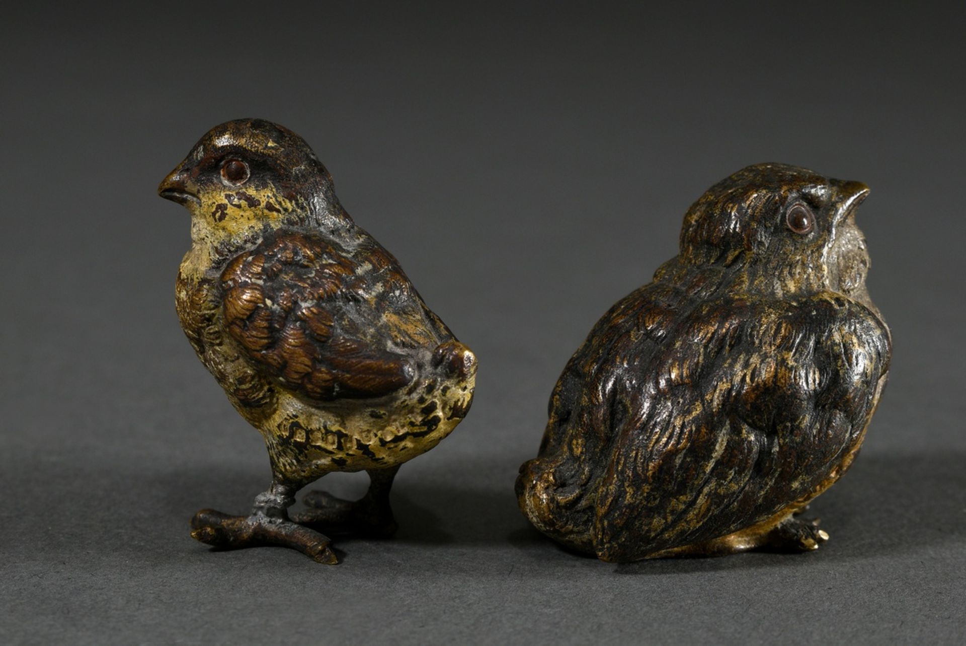 2 Various Viennese bronze figures "Bird chicks", colourfully painted, 19th c., h. 4cm, rubbed - Image 2 of 3