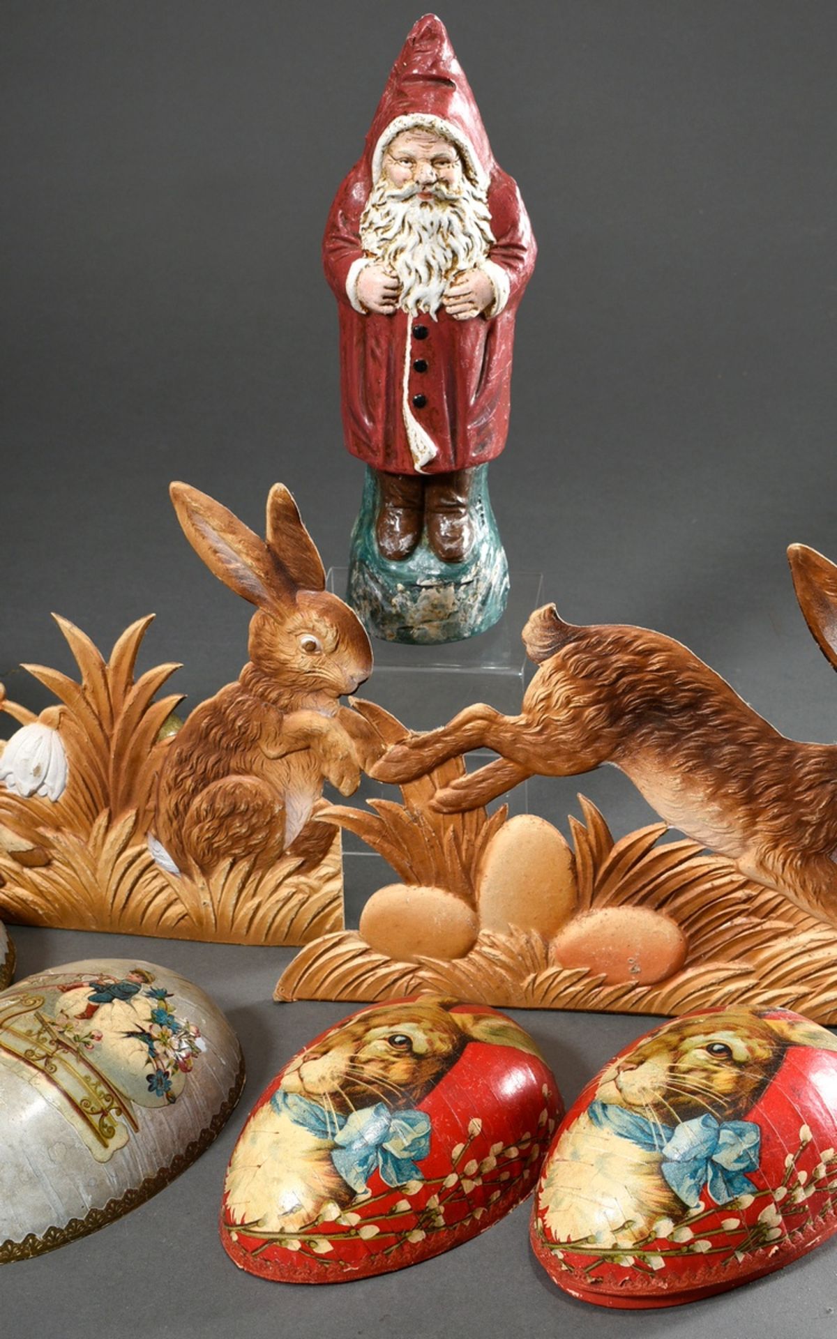 5 pieces of papier-mâché and cardboard Easter and Christmas decoration, beginning of the 20th centu