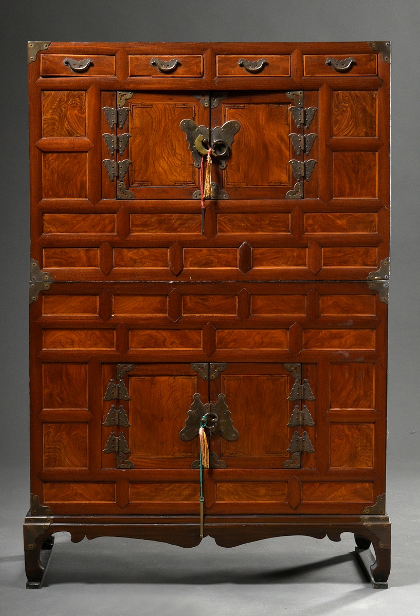 Small Korean cabinet "Icheungjang" with brass "butterfly" fittings on a coffered front with two doo - Image 2 of 9