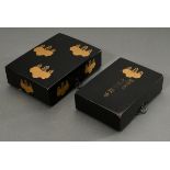 2 Lackdosen mit Kiri Mon in Goldlack, innen und Boden mit Nashiji, bezeichnet, Japan Meiji Periode,