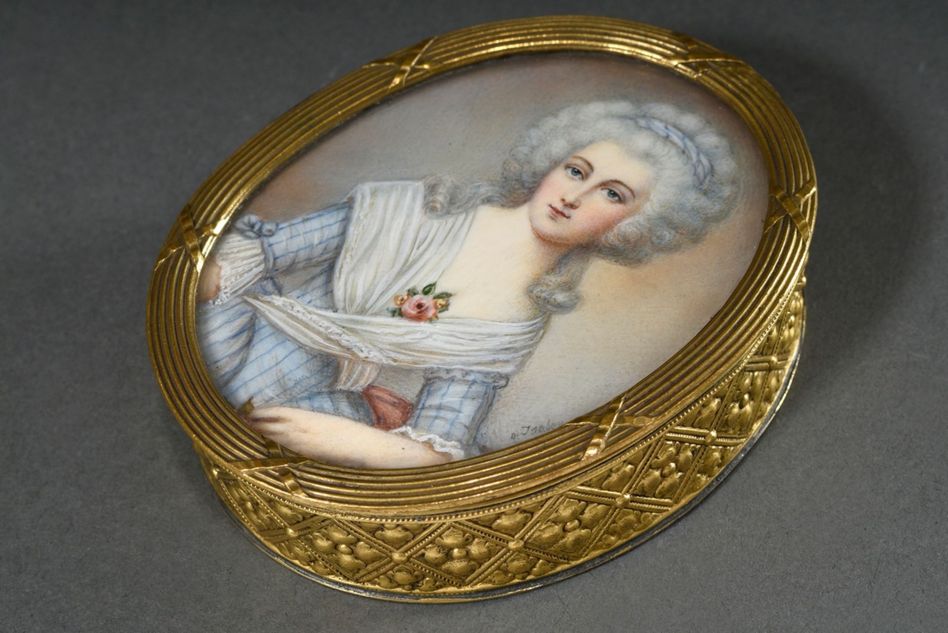 Oval erotic box with fine painted miniature in the lid "Lady of the Rococo" laterally inscribed "Is