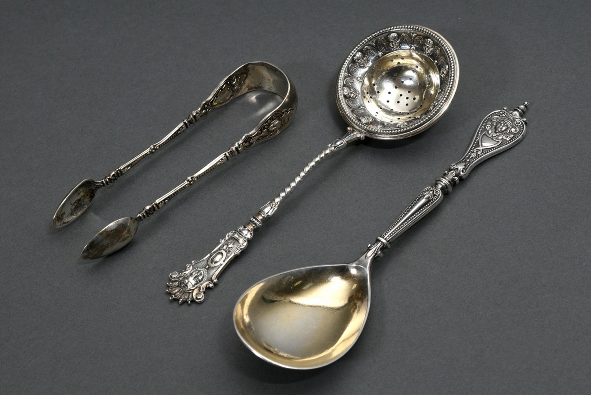 3 pieces Historism cake servers with rich relief decoration and mascaron ornamentation, German end  - Image 2 of 5