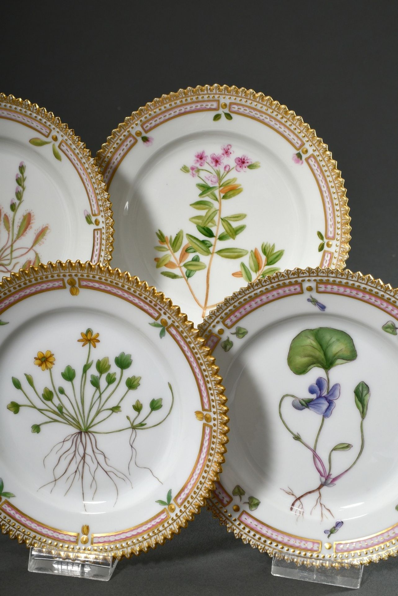 7 Royal Copenhagen "Flora Danica" bread plate with polychrome painting in the mirror and gold decor - Image 2 of 13
