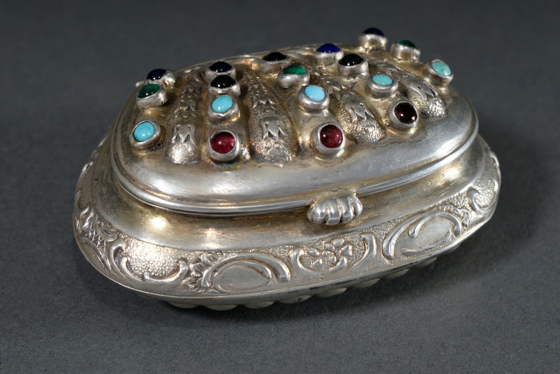 Hanau box in Régence style with coloured glass stones on the lid, manufact. Karl Kurz Silberwarenfa