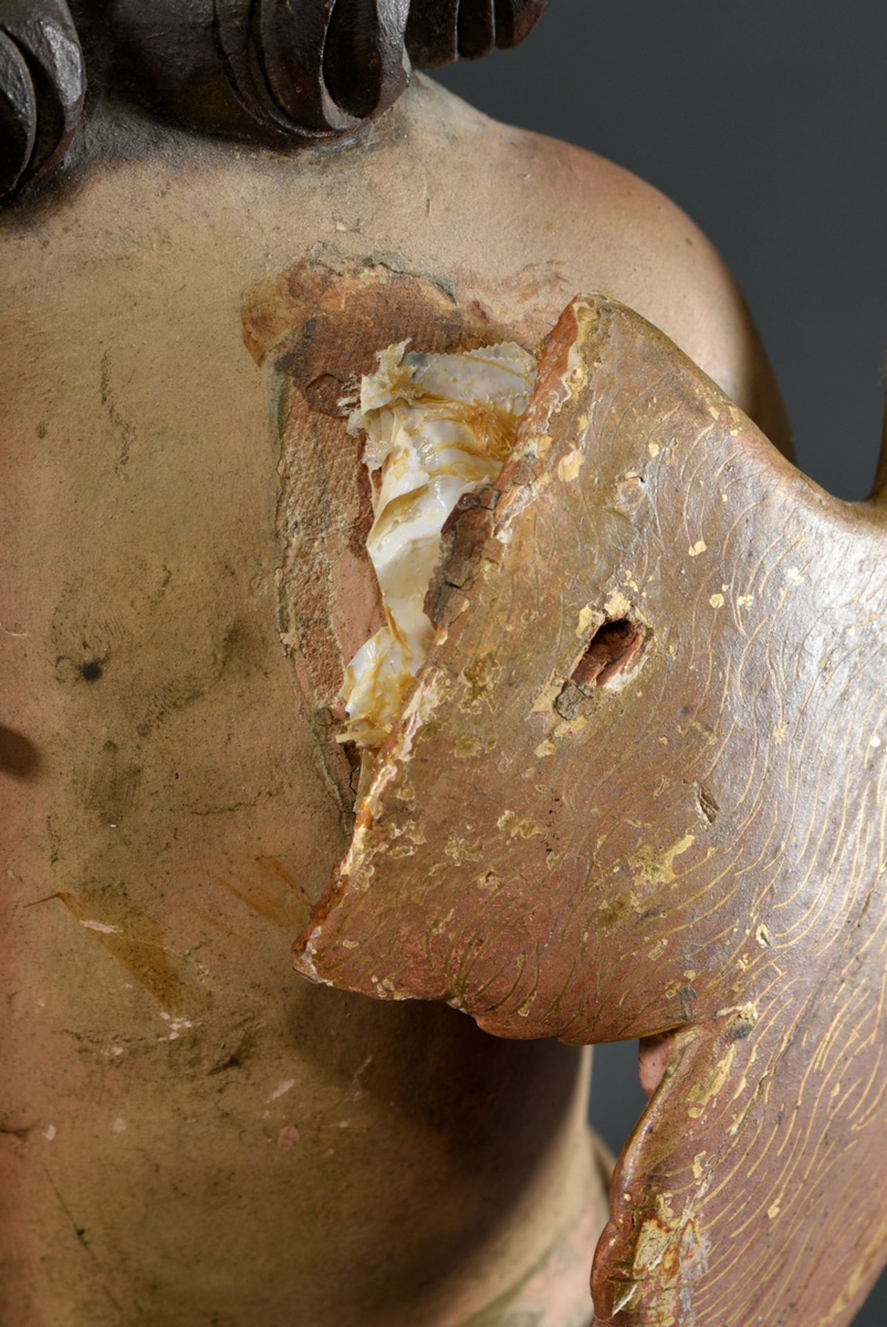 Life-size sacral figure "Angel with the Heart of Jesus" on pedestal, wood coloured and partially gi - Image 8 of 9