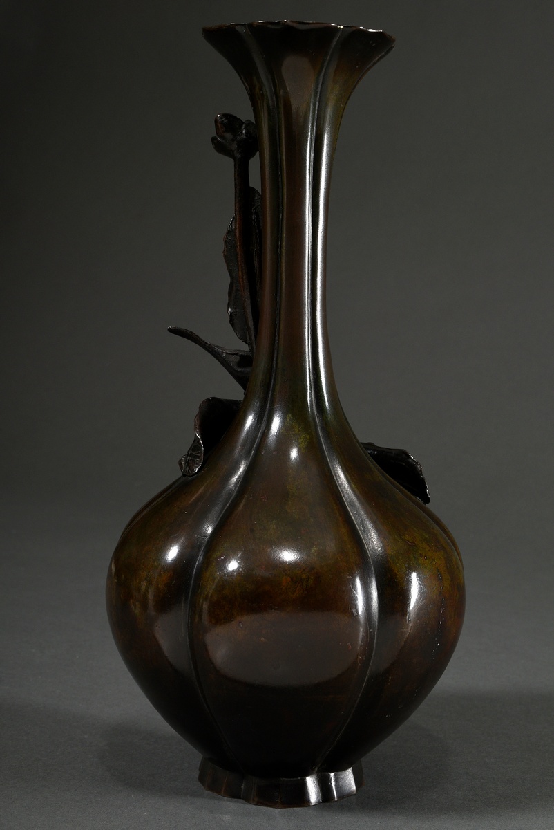 Genryusai Seiya, bronze vase with fully plastic "flower and bird decoration", at the bottom sign. " - Image 4 of 7