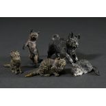 4 Diverse Wiener Bronze Figuren „Katzen“, polychrom staffiert, 19.Jh., H. 1,5-4,5cm, beigegeben 1 w